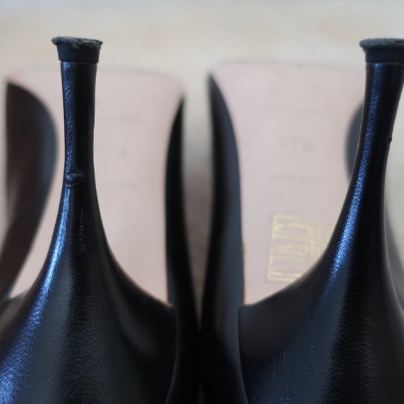 MIU MIU BLACK CALF LEATHER ROUND TOE PUMPS *Classic* WITH BOX - Picture 4 of 10